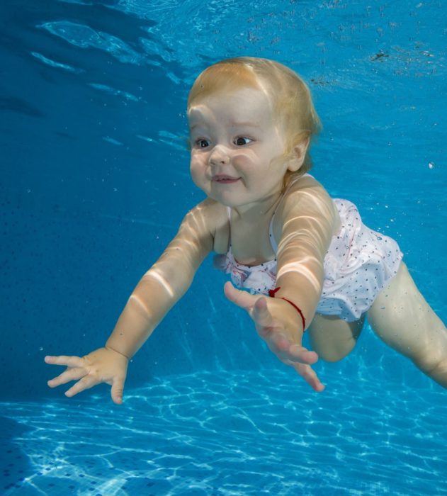 איך בוחרים קורס שחייה לפעוטות