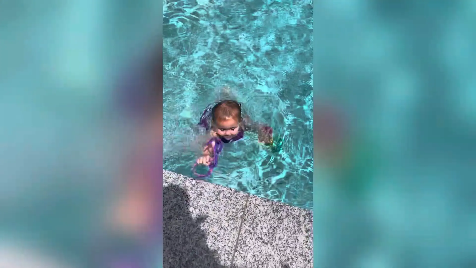 שחייה במים עם ילדים